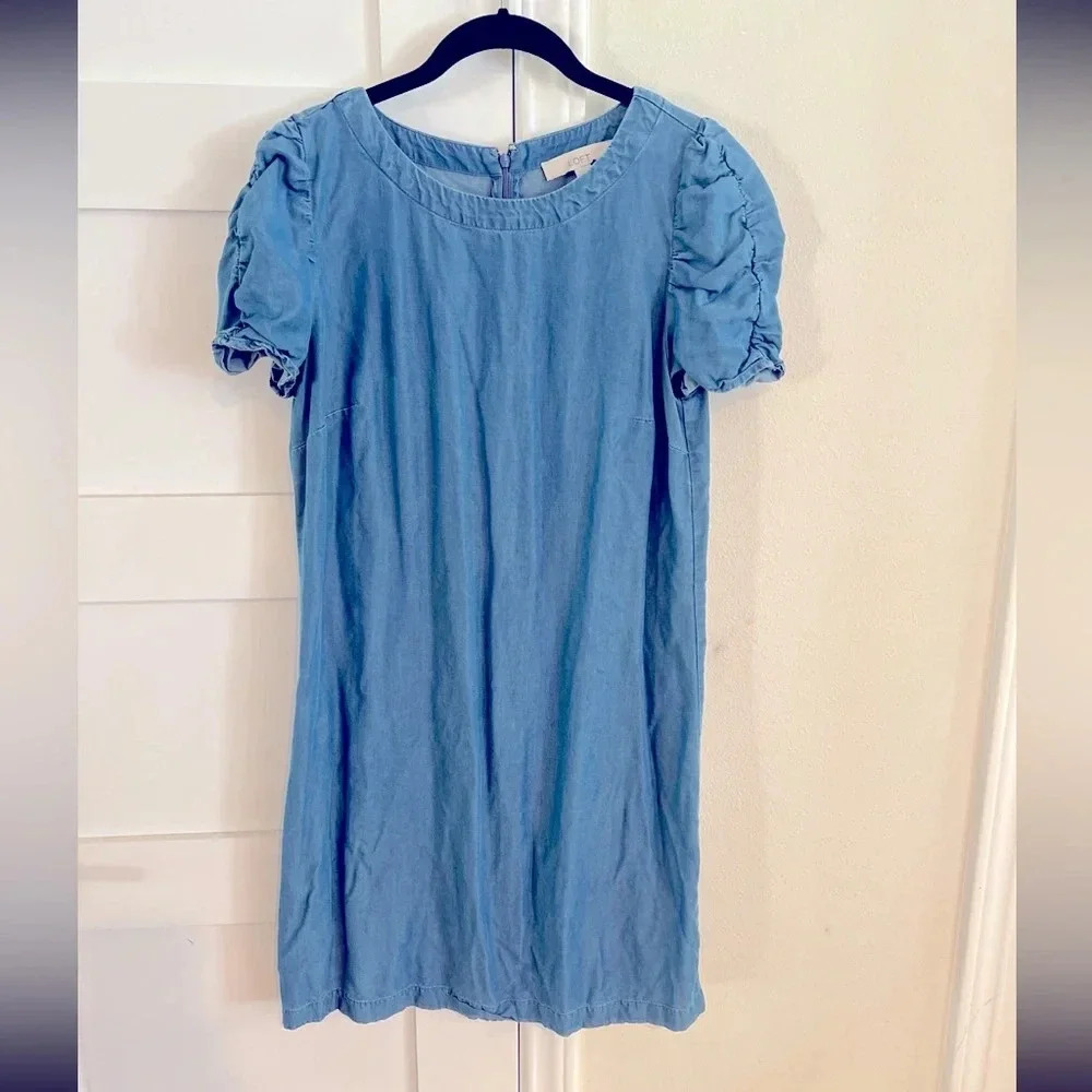Ann Taylor LOFT Blue Denim Like Puffy Short Sleeve Dress Size 8 EUC
